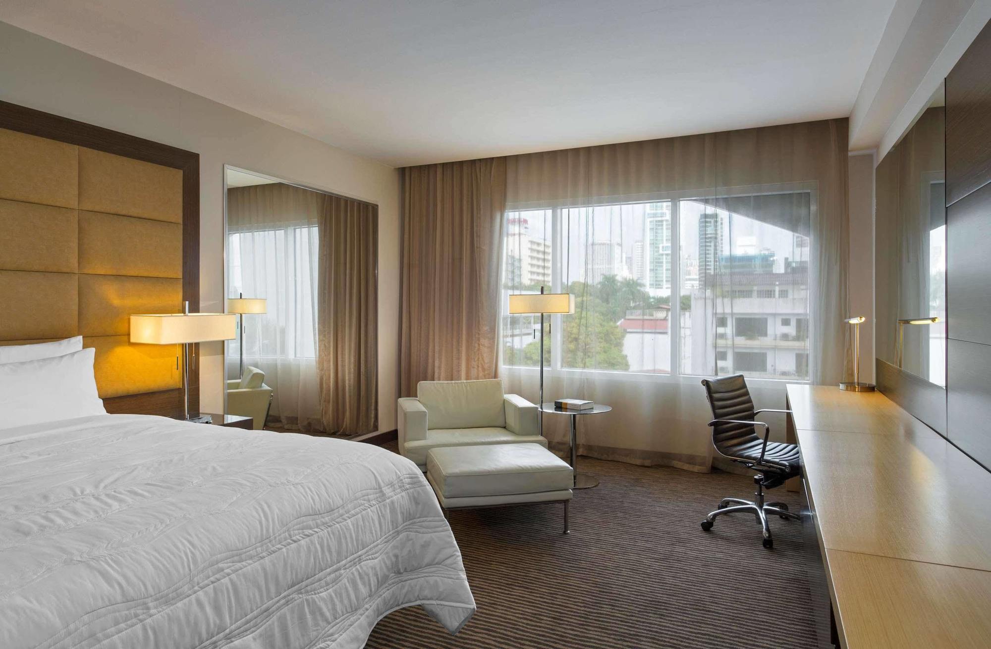 Le Meridien 5*